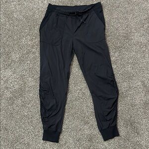 Lululemon studio jogger size 12 black